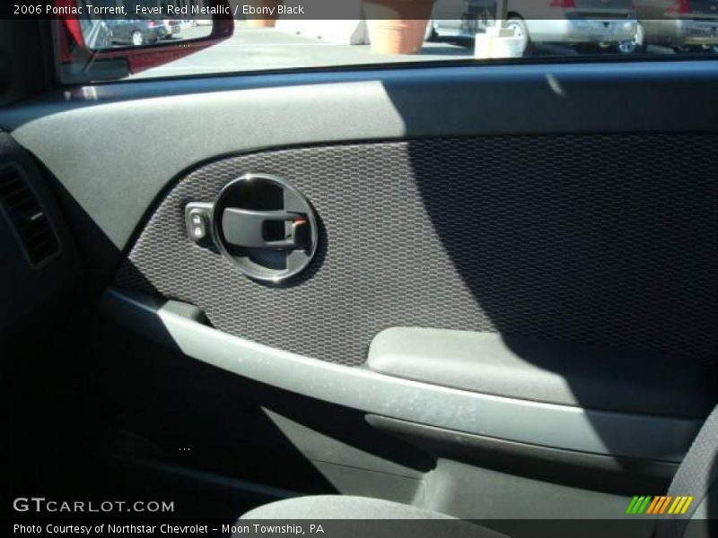 Fever Red Metallic / Ebony Black 2006 Pontiac Torrent