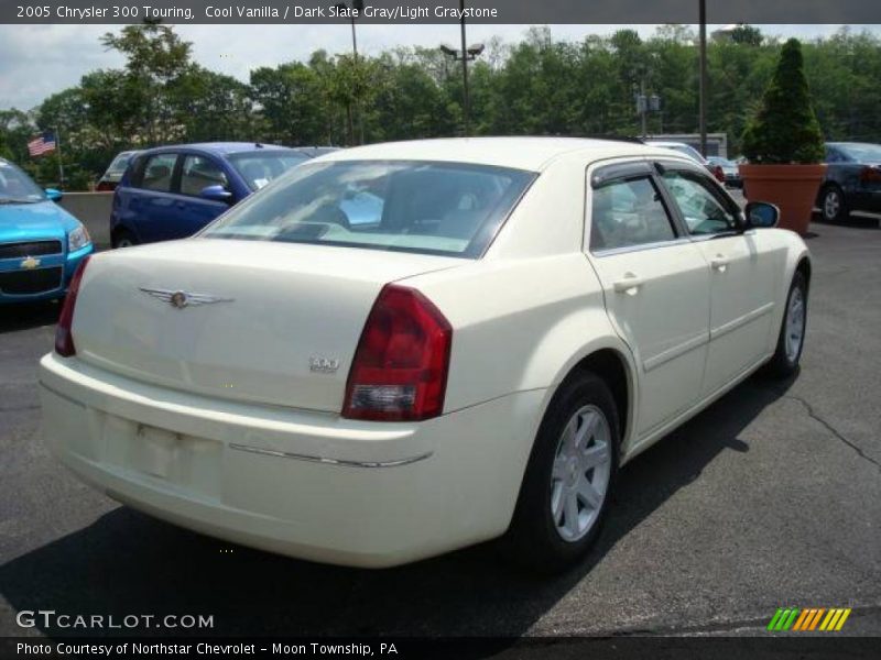 Cool Vanilla / Dark Slate Gray/Light Graystone 2005 Chrysler 300 Touring