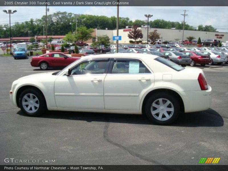 Cool Vanilla / Dark Slate Gray/Light Graystone 2005 Chrysler 300 Touring