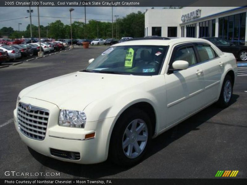 Cool Vanilla / Dark Slate Gray/Light Graystone 2005 Chrysler 300 Touring