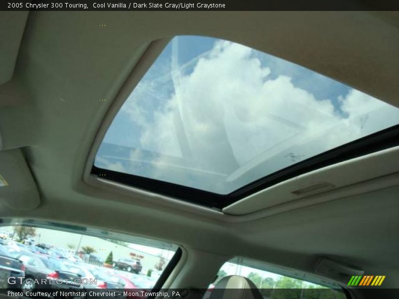 Cool Vanilla / Dark Slate Gray/Light Graystone 2005 Chrysler 300 Touring