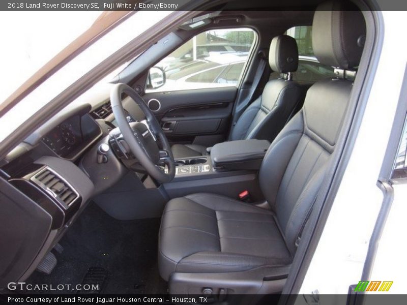 Fuji White / Ebony/Ebony 2018 Land Rover Discovery SE