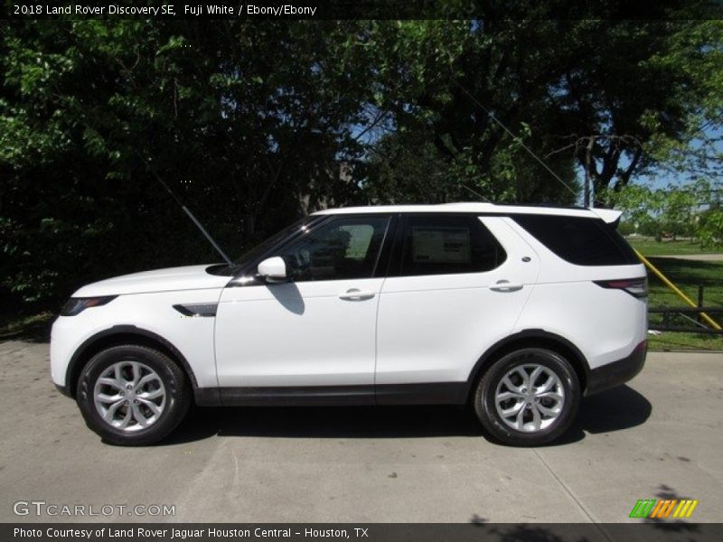 Fuji White / Ebony/Ebony 2018 Land Rover Discovery SE