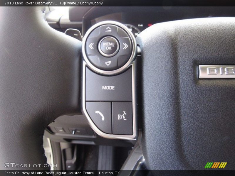 Fuji White / Ebony/Ebony 2018 Land Rover Discovery SE