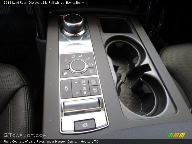 Fuji White / Ebony/Ebony 2018 Land Rover Discovery SE