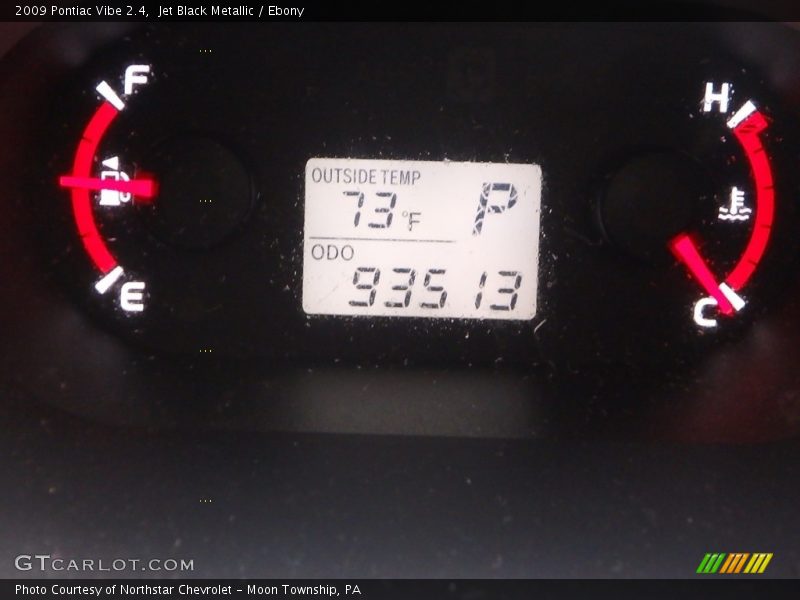 Jet Black Metallic / Ebony 2009 Pontiac Vibe 2.4