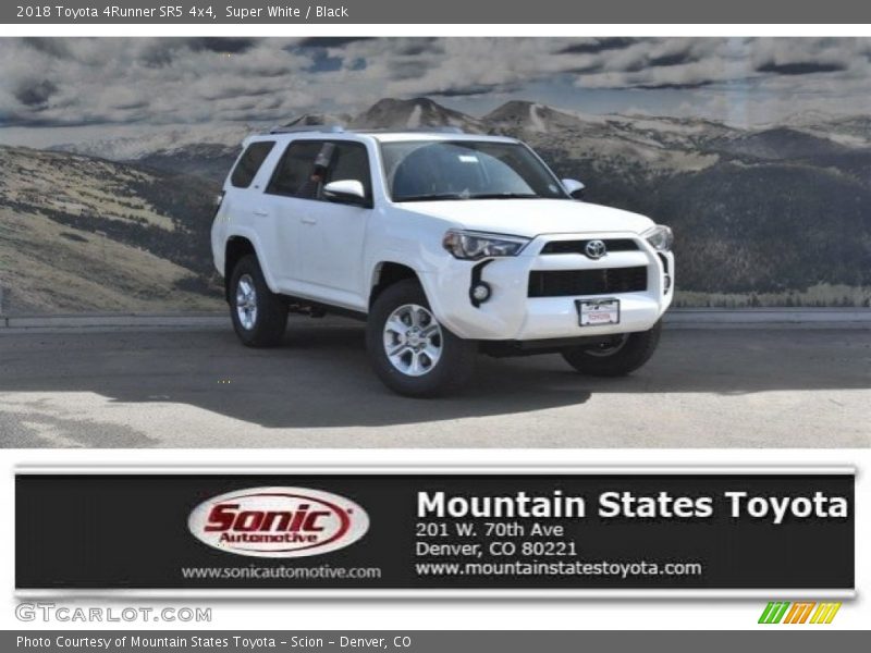 Super White / Black 2018 Toyota 4Runner SR5 4x4