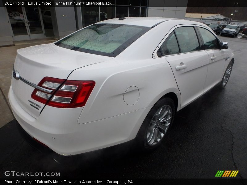 White Platinum / Charcoal Black 2017 Ford Taurus Limited