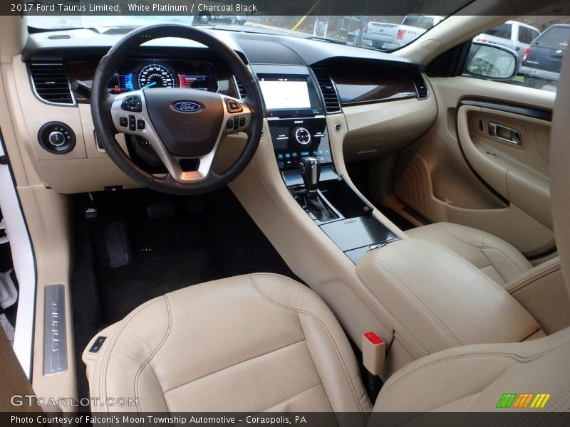 White Platinum / Charcoal Black 2017 Ford Taurus Limited