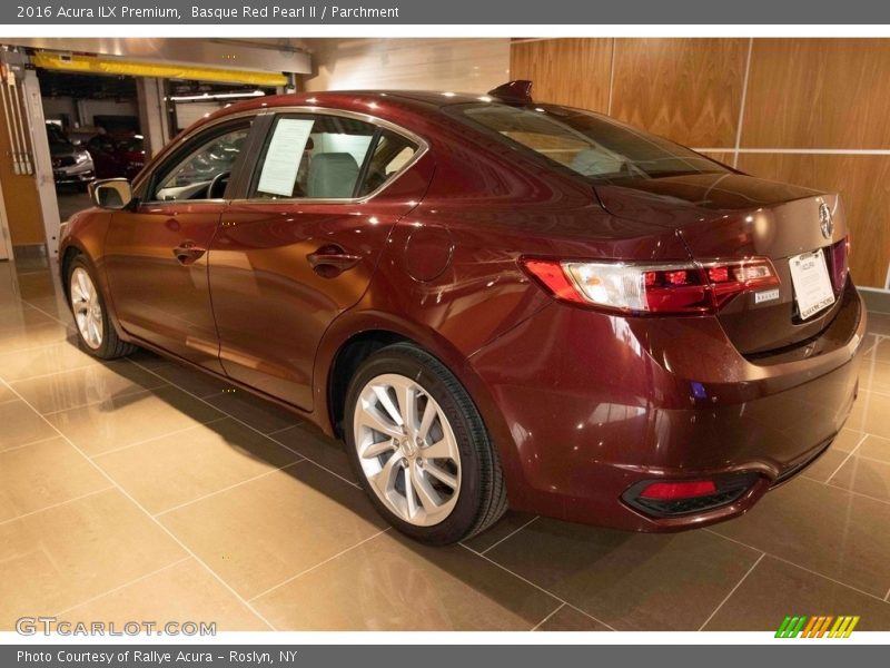 Basque Red Pearl II / Parchment 2016 Acura ILX Premium