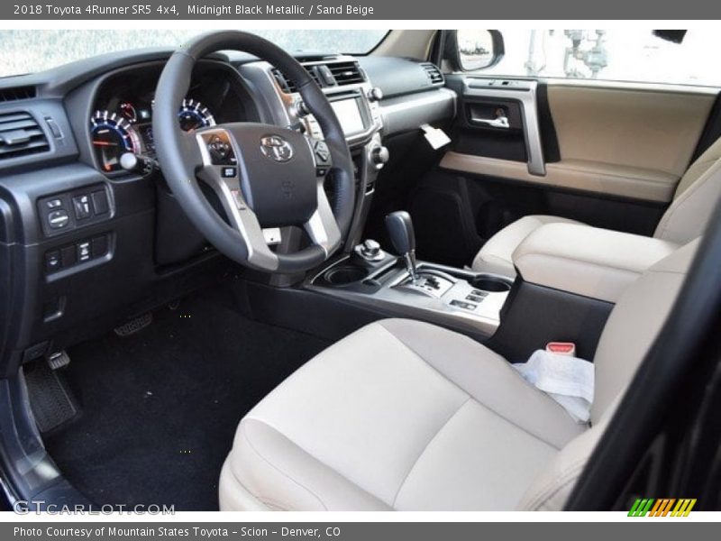 Midnight Black Metallic / Sand Beige 2018 Toyota 4Runner SR5 4x4