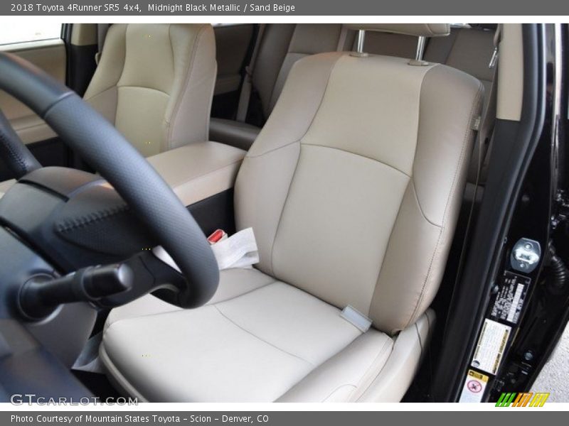 Midnight Black Metallic / Sand Beige 2018 Toyota 4Runner SR5 4x4