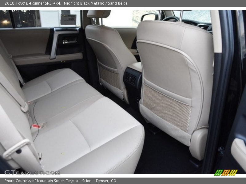 Midnight Black Metallic / Sand Beige 2018 Toyota 4Runner SR5 4x4