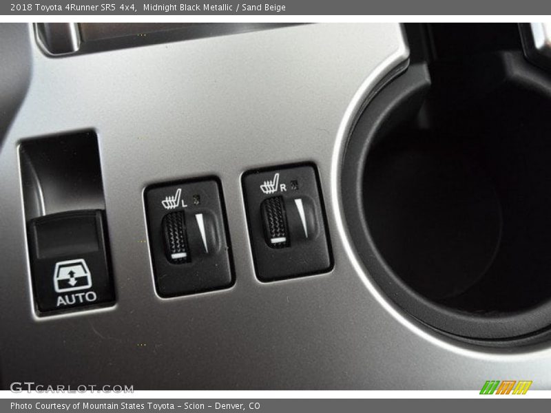 Midnight Black Metallic / Sand Beige 2018 Toyota 4Runner SR5 4x4
