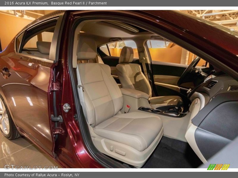 Basque Red Pearl II / Parchment 2016 Acura ILX Premium