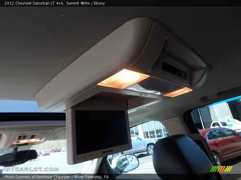 Summit White / Ebony 2012 Chevrolet Suburban LT 4x4