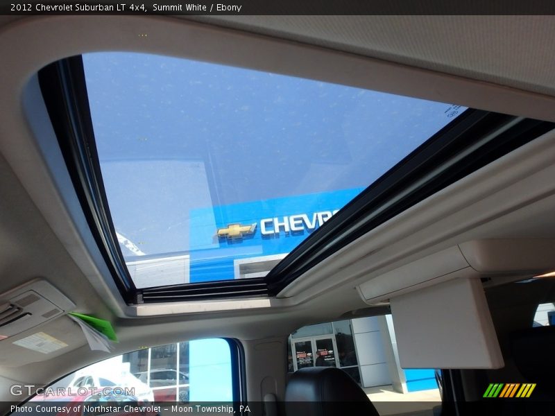 Summit White / Ebony 2012 Chevrolet Suburban LT 4x4