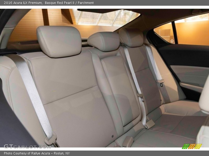 Basque Red Pearl II / Parchment 2016 Acura ILX Premium