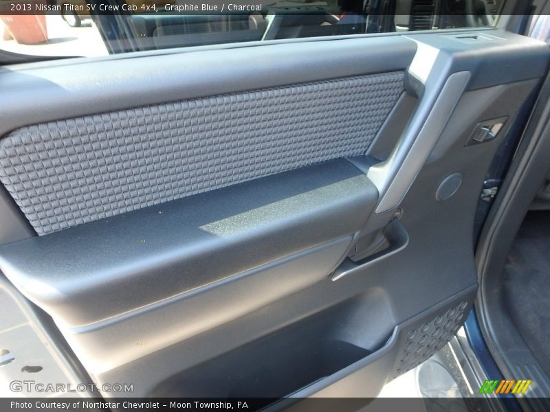 Graphite Blue / Charcoal 2013 Nissan Titan SV Crew Cab 4x4