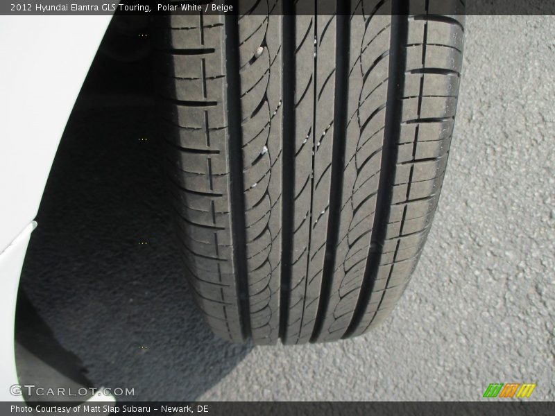 Polar White / Beige 2012 Hyundai Elantra GLS Touring
