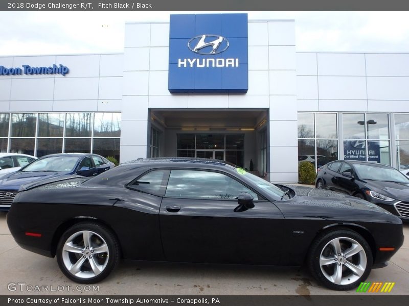 Pitch Black / Black 2018 Dodge Challenger R/T