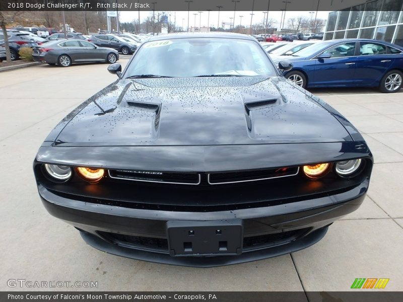 Pitch Black / Black 2018 Dodge Challenger R/T