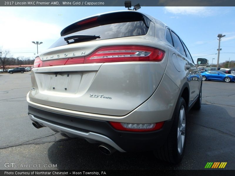 White Gold / Cappuccino 2017 Lincoln MKC Premier AWD