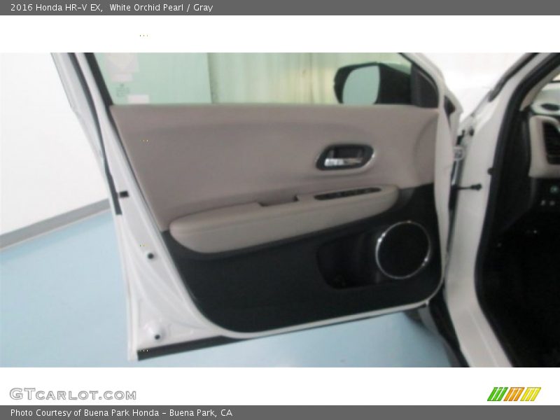 White Orchid Pearl / Gray 2016 Honda HR-V EX