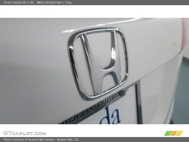White Orchid Pearl / Gray 2016 Honda HR-V EX