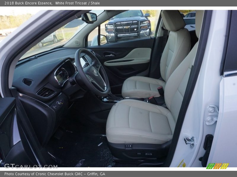 White Frost Tricoat / Shale 2018 Buick Encore Essence