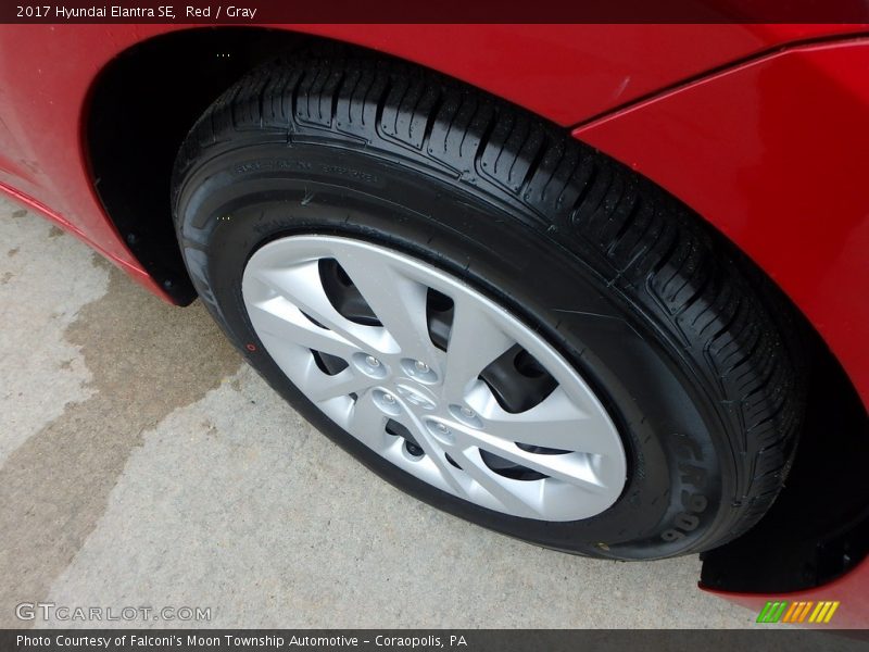 Red / Gray 2017 Hyundai Elantra SE