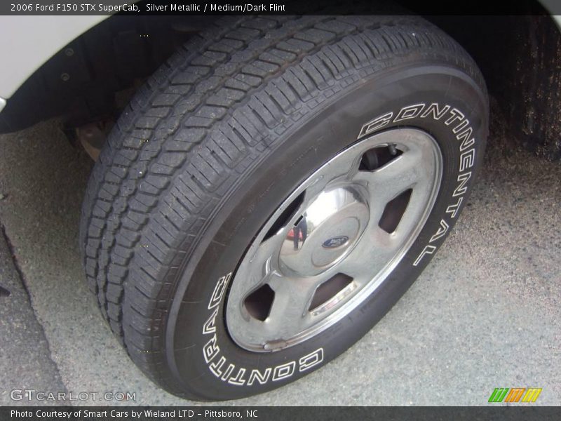 Silver Metallic / Medium/Dark Flint 2006 Ford F150 STX SuperCab