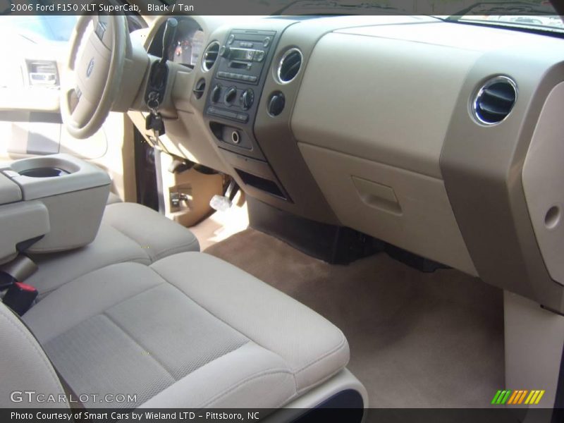 Black / Tan 2006 Ford F150 XLT SuperCab