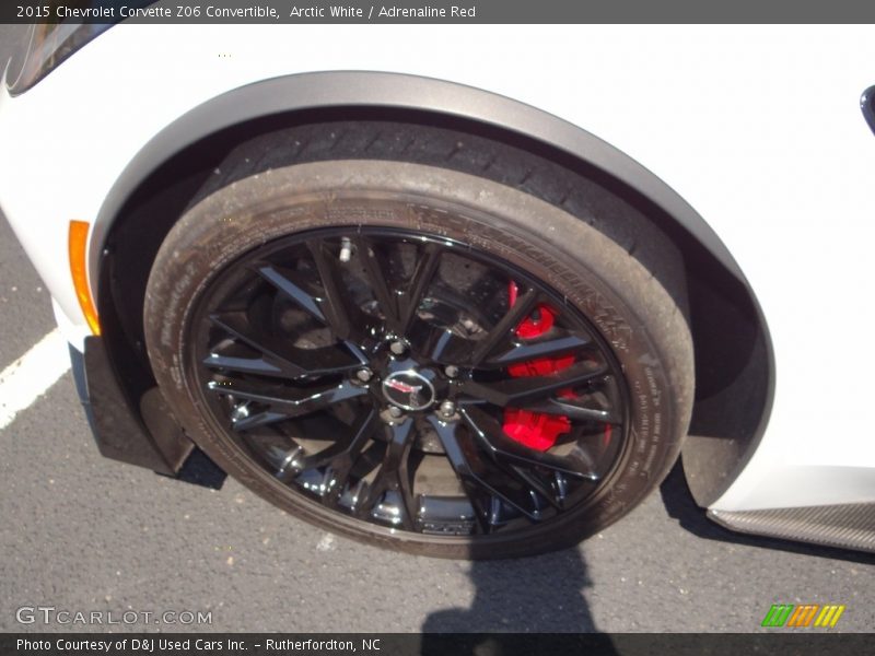 Arctic White / Adrenaline Red 2015 Chevrolet Corvette Z06 Convertible