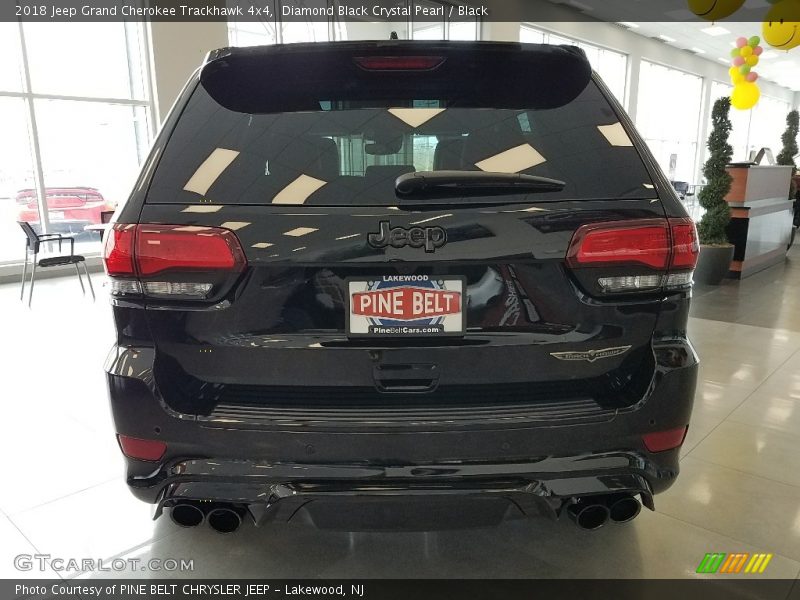 Diamond Black Crystal Pearl / Black 2018 Jeep Grand Cherokee Trackhawk 4x4