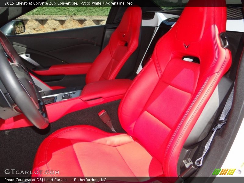 Arctic White / Adrenaline Red 2015 Chevrolet Corvette Z06 Convertible