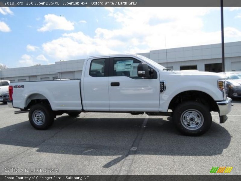 Oxford White / Earth Gray 2018 Ford F250 Super Duty XLT SuperCab 4x4