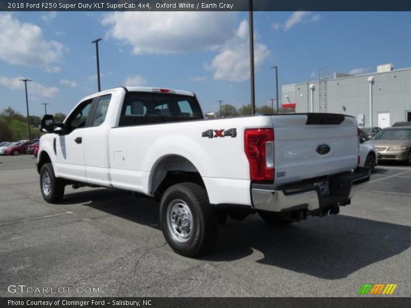 Oxford White / Earth Gray 2018 Ford F250 Super Duty XLT SuperCab 4x4
