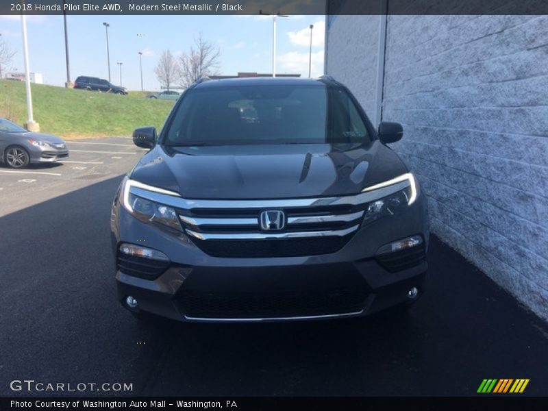 Modern Steel Metallic / Black 2018 Honda Pilot Elite AWD