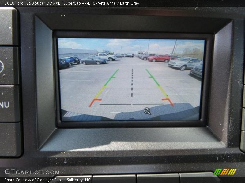 Oxford White / Earth Gray 2018 Ford F250 Super Duty XLT SuperCab 4x4