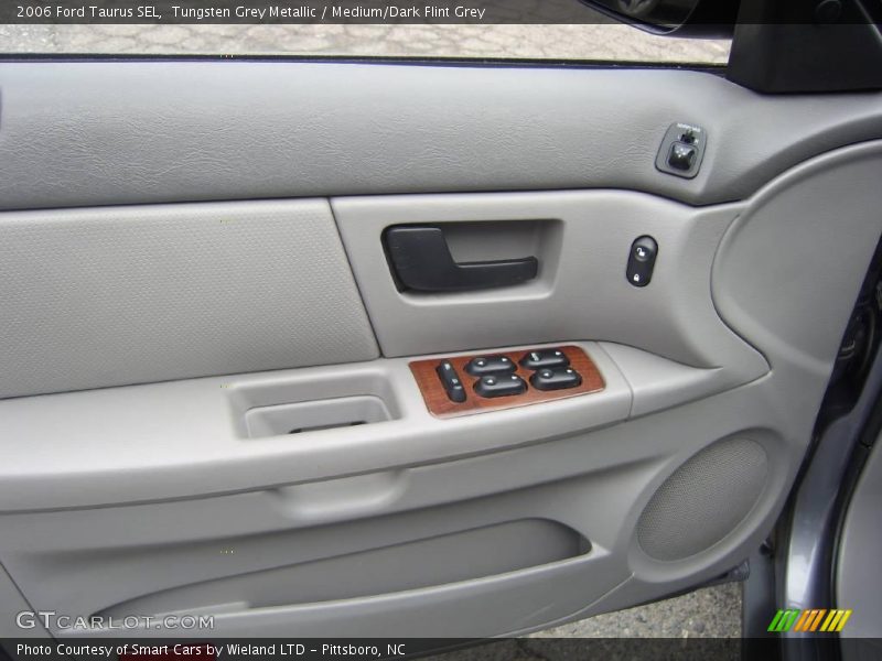 Tungsten Grey Metallic / Medium/Dark Flint Grey 2006 Ford Taurus SEL