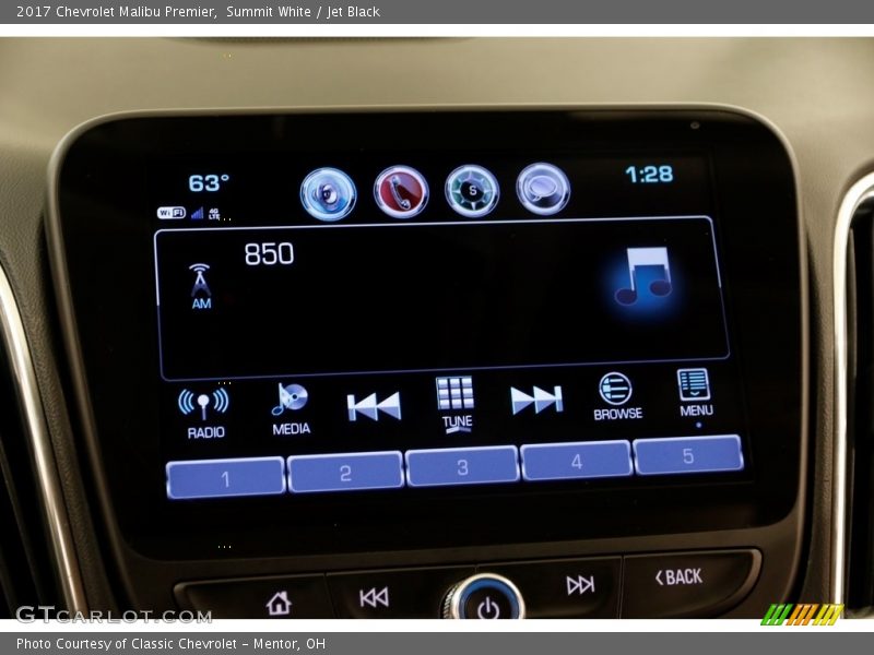 Summit White / Jet Black 2017 Chevrolet Malibu Premier