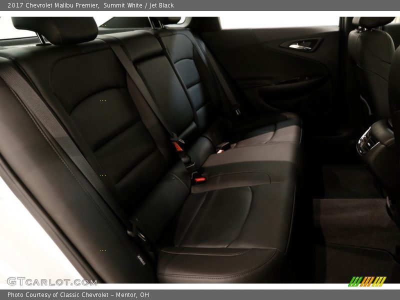 Summit White / Jet Black 2017 Chevrolet Malibu Premier