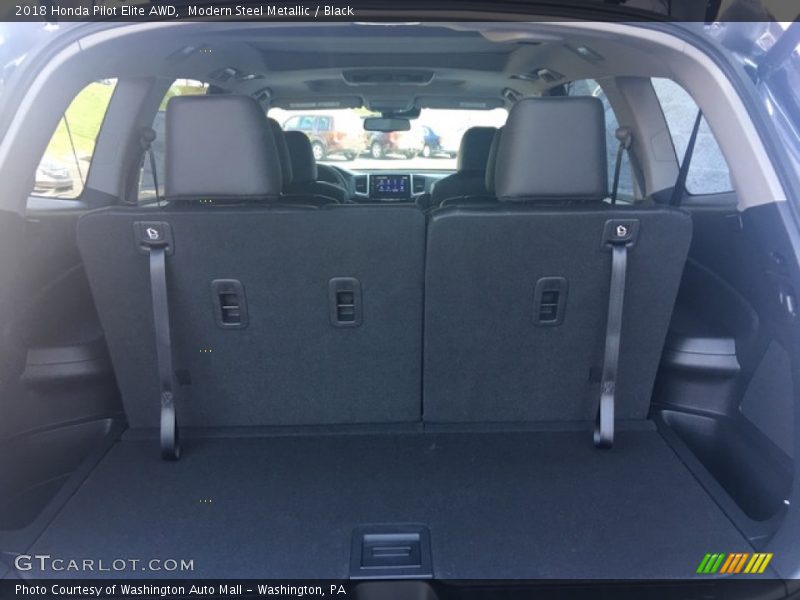 Modern Steel Metallic / Black 2018 Honda Pilot Elite AWD