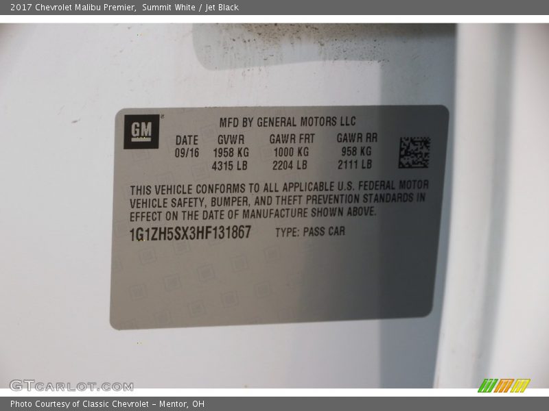 Summit White / Jet Black 2017 Chevrolet Malibu Premier