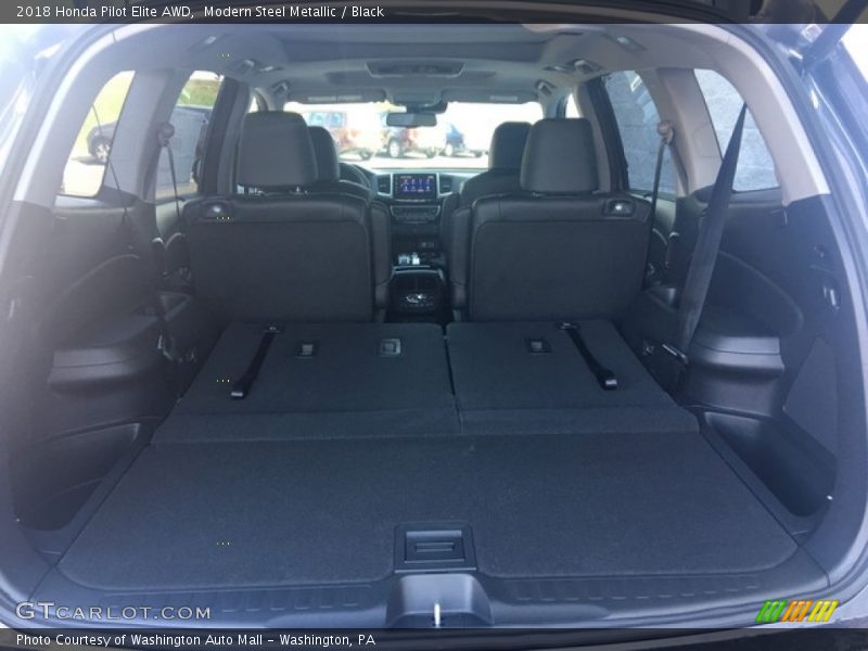 Modern Steel Metallic / Black 2018 Honda Pilot Elite AWD