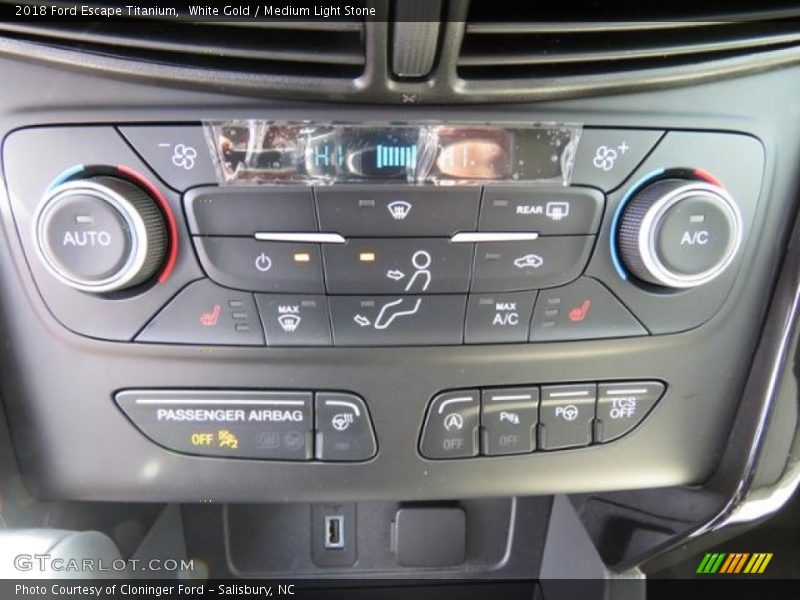 Controls of 2018 Escape Titanium