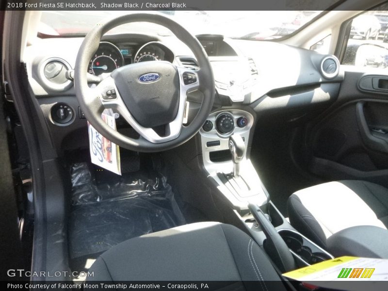 Shadow Black / Charcoal Black 2018 Ford Fiesta SE Hatchback