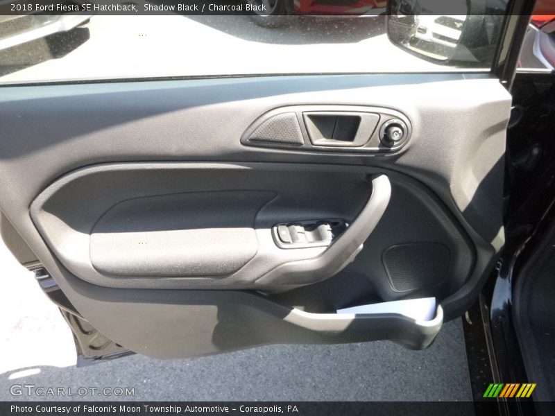 Shadow Black / Charcoal Black 2018 Ford Fiesta SE Hatchback