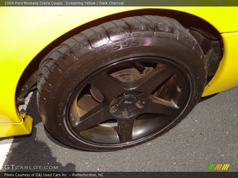Screaming Yellow / Dark Charcoal 2004 Ford Mustang Cobra Coupe